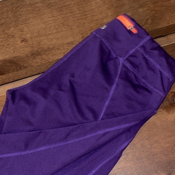 Layers 8 QWICK DRY Purple & Orange Detail Leggings Sz. S - Picture 17 of 17